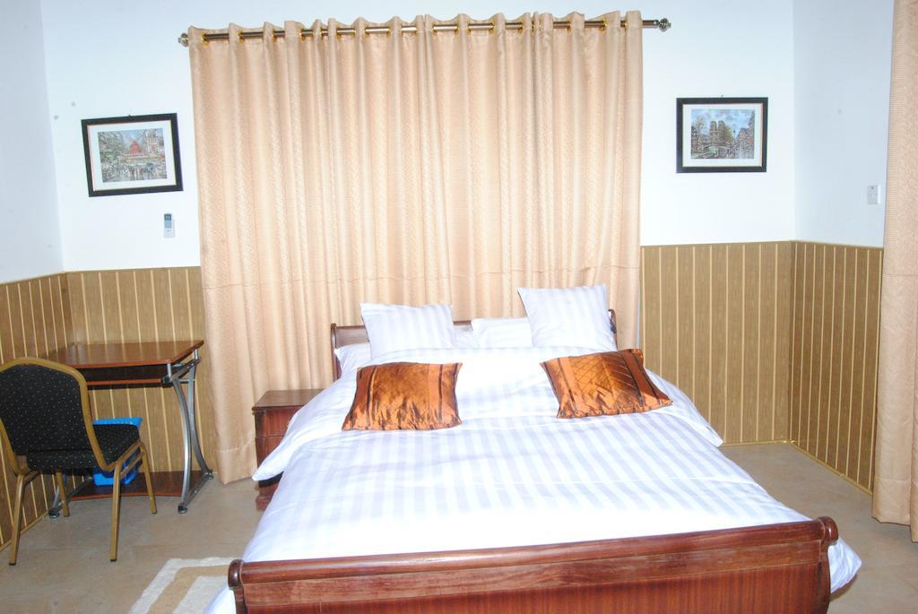 Okumah Hotel Kumasi Rum bild