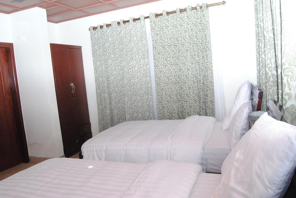Okumah Hotel Kumasi Rum bild